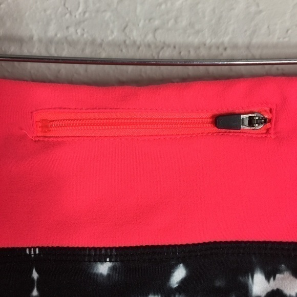 FABLETICS Rio‎ Run Capri - Picture 7 of 14